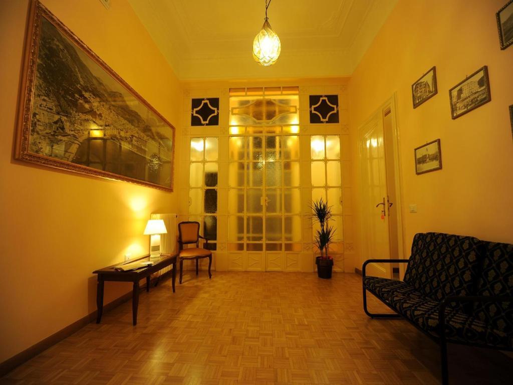 Barone Bed And Breakfast Салерно Экстерьер фото